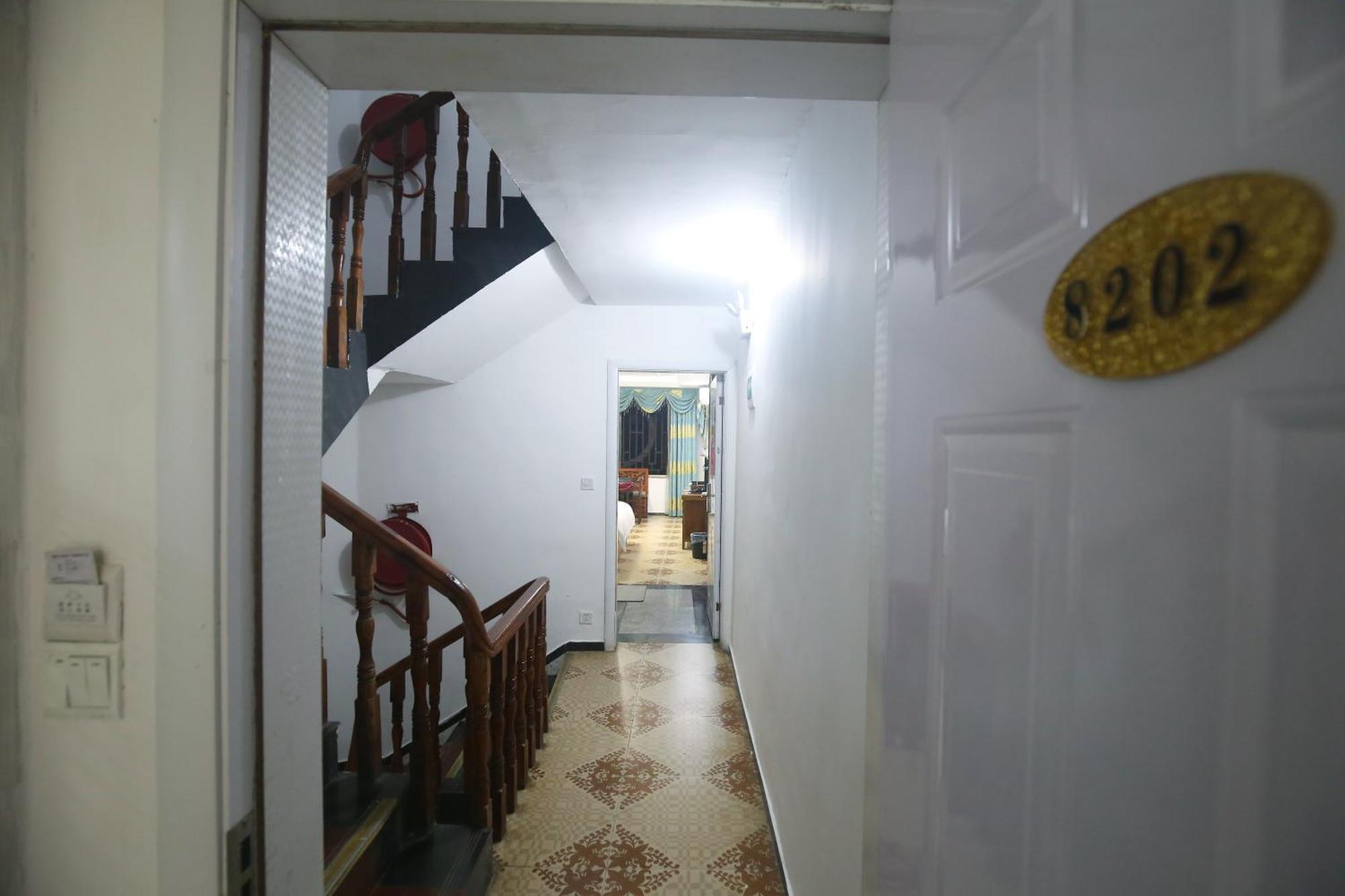 Lqj Riverside Guest House Fenghuang Bagian luar foto