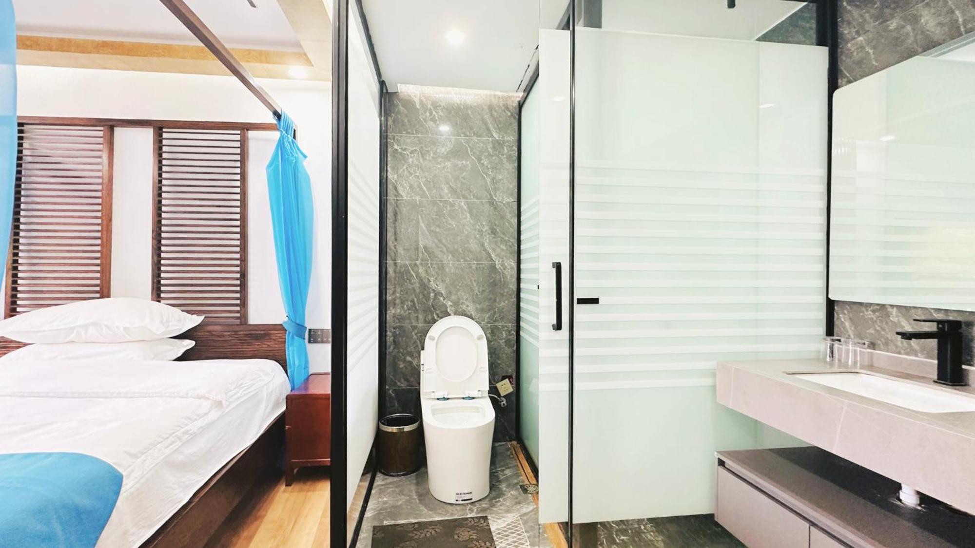 Lqj Riverside Guest House Fenghuang Bagian luar foto